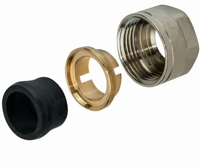 Снимка - Устройство за кримпване на компресионни фитинги