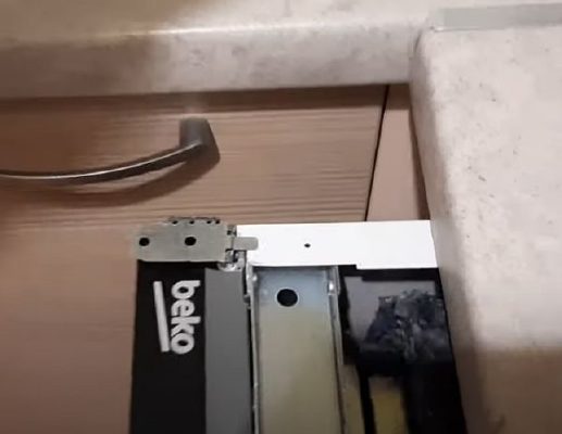 Снимка - Монтиране на клипсове