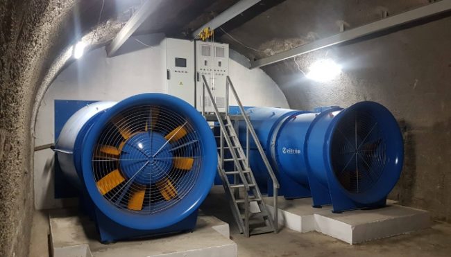 Снимка - Вентилационна система в работилницата