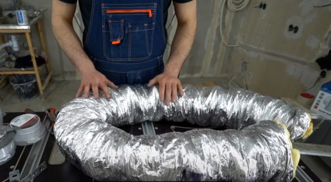 Снимка Гъвкав звукоизолиращ въздуховод