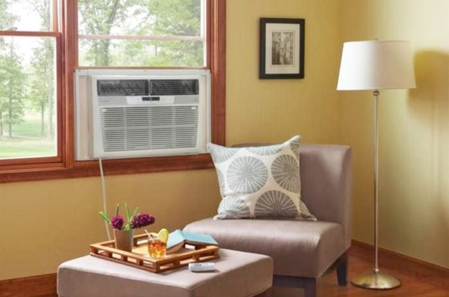 Фото климатик за прозорец
