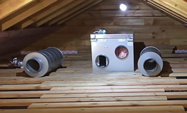 Снимка на рекуператорен блок с ауспух