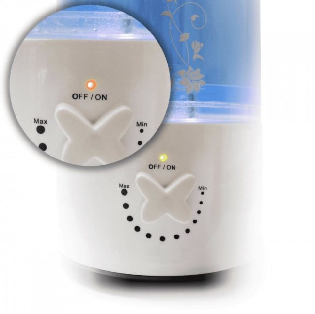 Зеленият индикатор показва работа, а червената светлина показва спиране