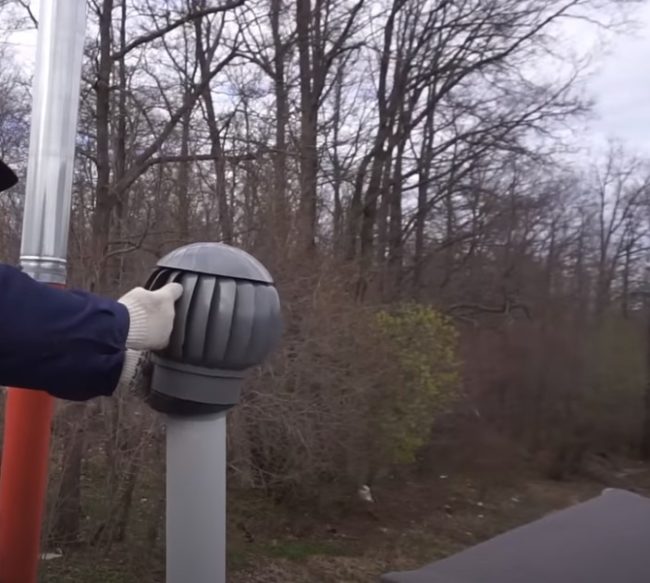 Снимка: Монтиране на турбина върху гумен адаптер