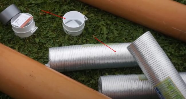 Снимка - Алуминиева гофрирана тръба със свързващи муфи