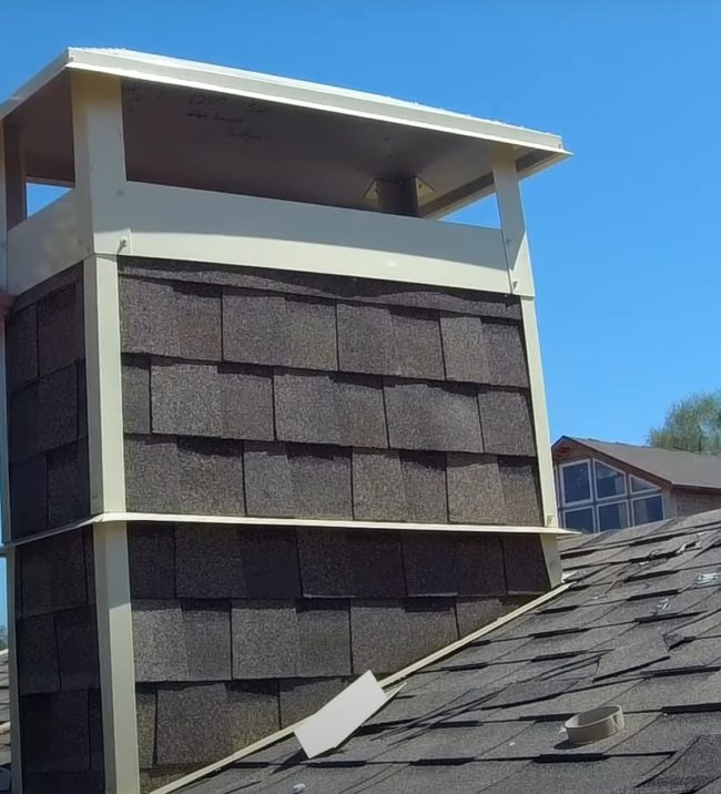 Снимка на завършен проходен блок с основен и допълнителен навес