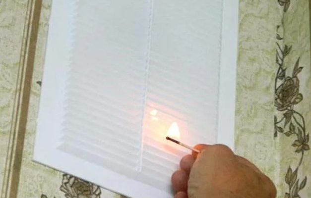 Снимка: Опасен метод за тестване на течение с пламък