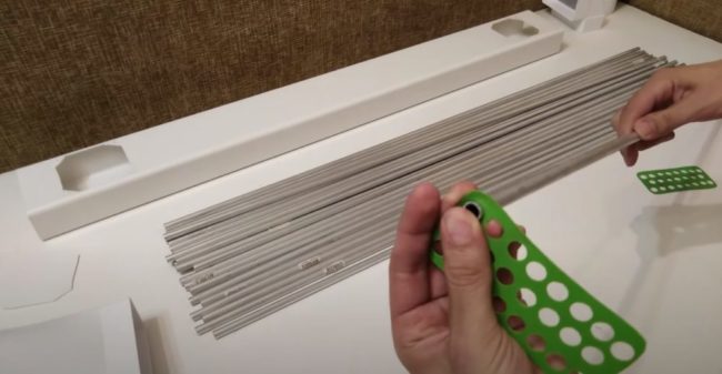 Снимка: Сглобяване на радиатор от тръби и перфорирани тапи