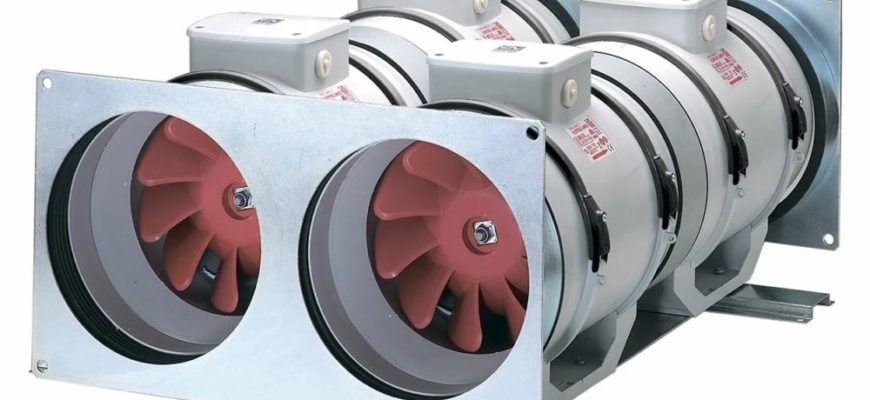 Снимка на вентилационни агрегати за канали за преместване на въздух във въздуховоди