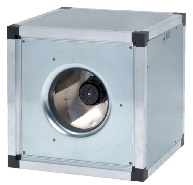 Снимка на вентилатор с квадратно сечение