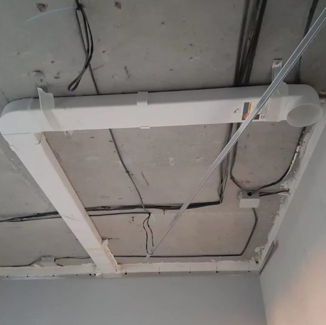 Снимка на въздуховоди на централизирана канална система