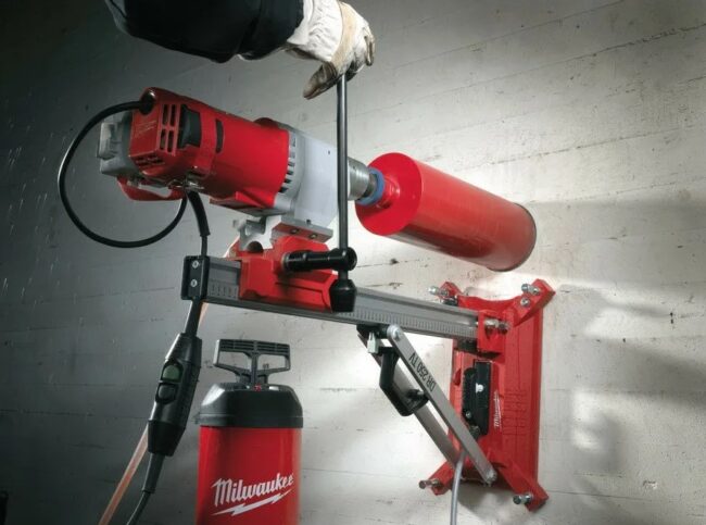 Снимка на оборудване за диамантено сондиране