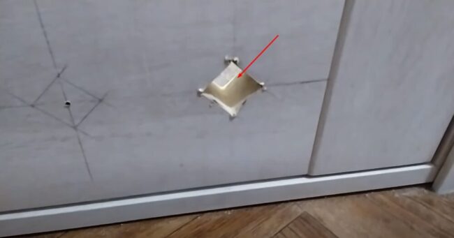 Снимка: Прозорци, изрязани за монтаж на решетки