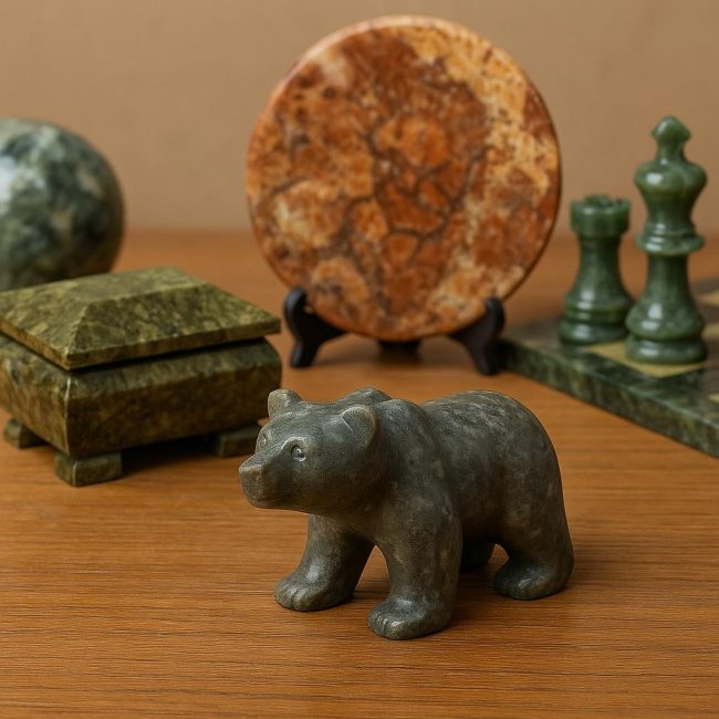 Сувенири с характер: какво прави изделията от естествен камък уникални