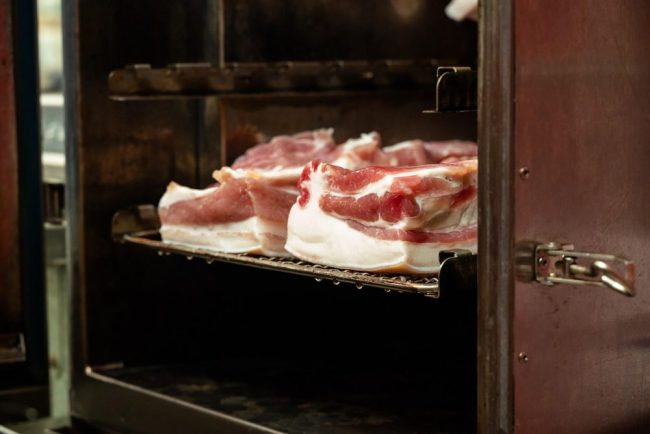 Принципът на горещото пушене: дим без огън